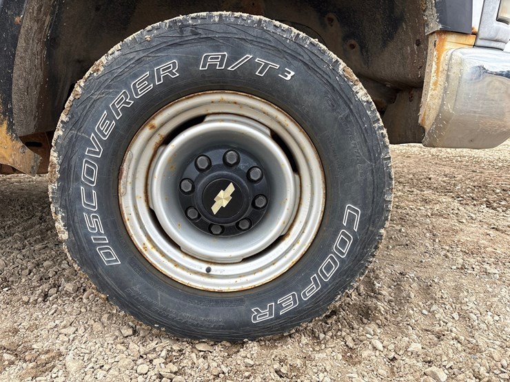 1999-chevrolet-2500-image-42