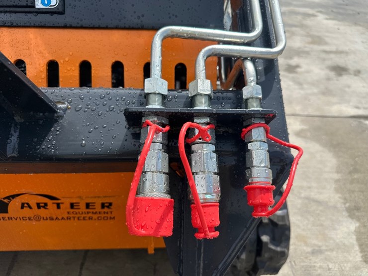 #5042-•-arteer-qb-480-mini-skid-steer-image-13