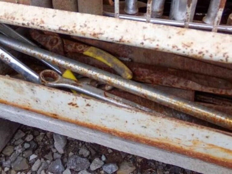 angle-tool-box-with-tools,-screwdrivers-image-2