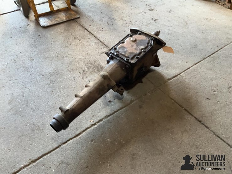ford-429-cobra-jet-top-loader-4-speed-transmission-image-5
