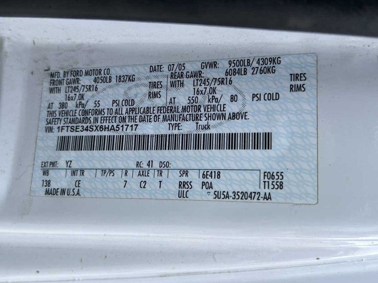 2006-ford-e350-image-52
