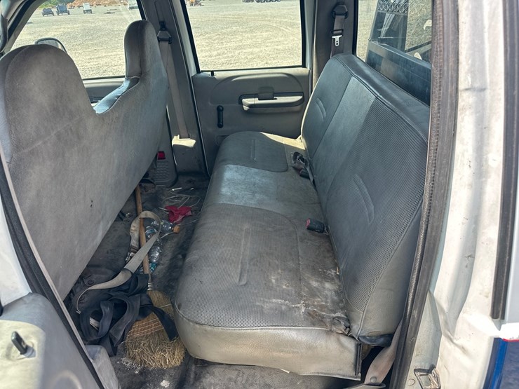 2001-ford-f450-image-23