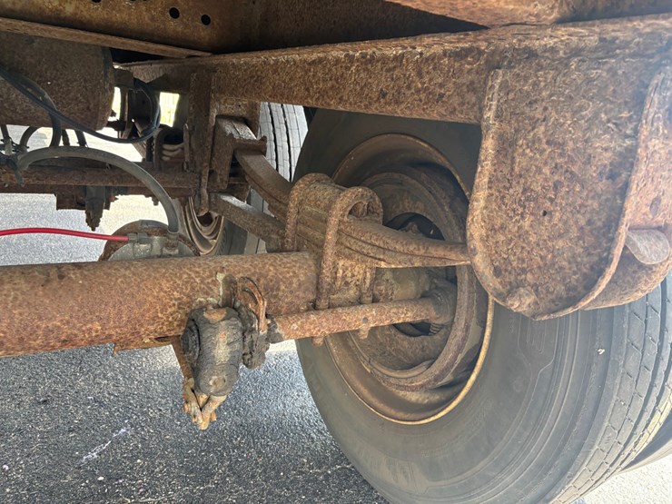 #2188-•-2002-hyundai-48'-dry-van-image-46