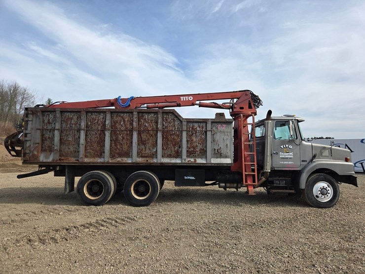 #60835-•-1991-volvo-/-gm-white-tandem-axle-storm-truck-image-6