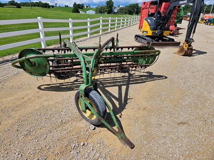 john-deere-662-image-9