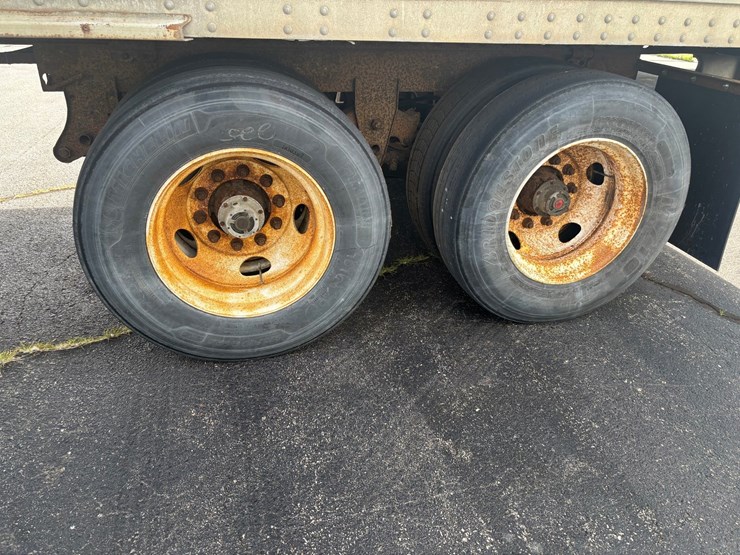 #2187-•-2002-hyundai-48'-dry-van-image-60