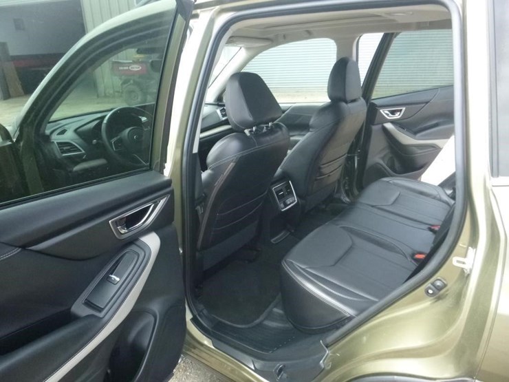 2023-subaru-forester-image-7