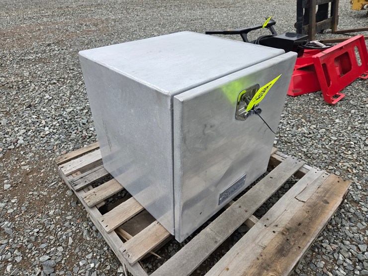 #6348-•-merritt-truck-tool-box-image-4