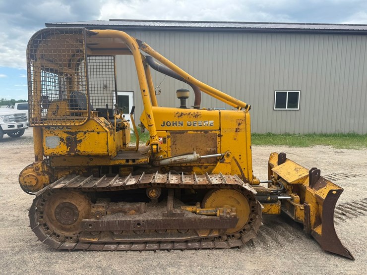 john-deere-450e-image-6