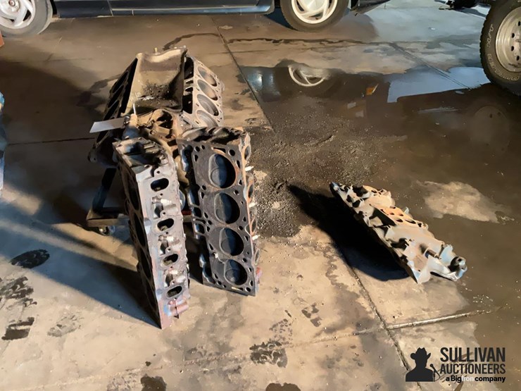ford-429-460-standard-short-block-w/heads-image-2