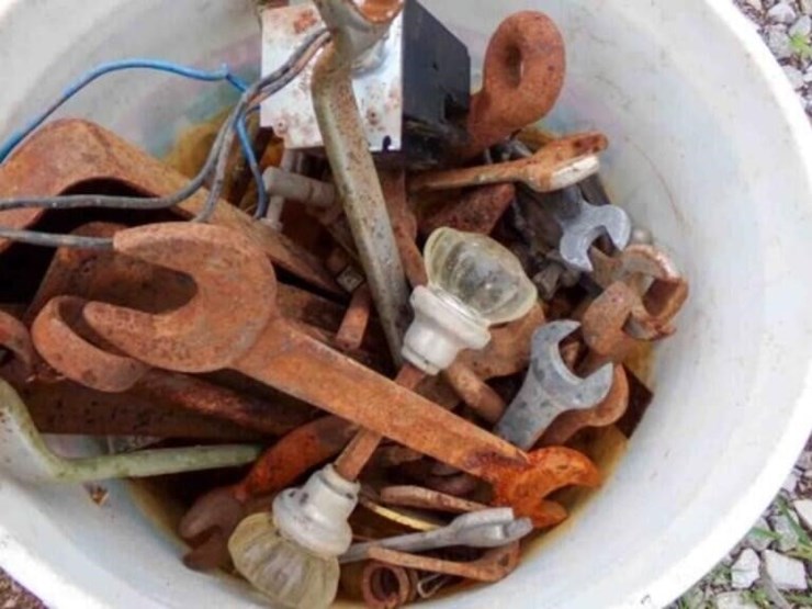 bucket-of-wrenches-image-1
