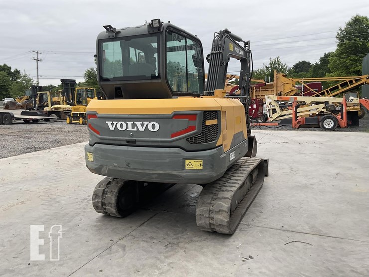 2017-volvo-ec60e-image-4