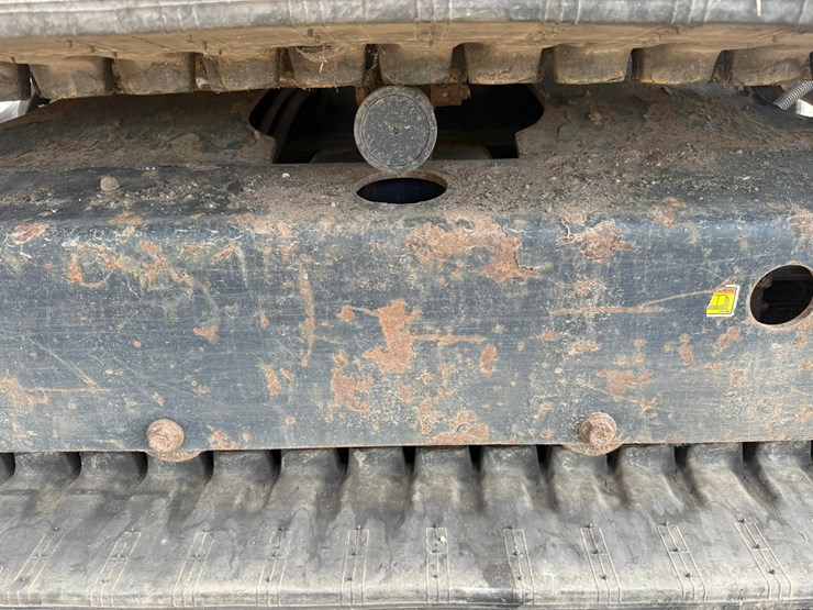 caterpillar-305.5e2-image-75