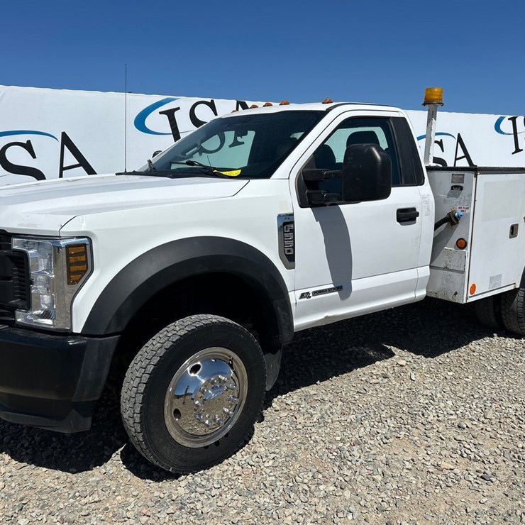 2019 FORD F550