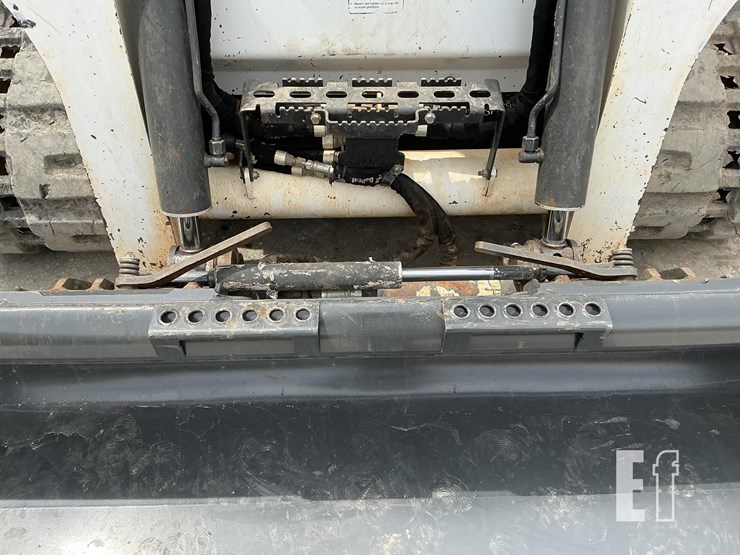 2019-bobcat-t770-image-12