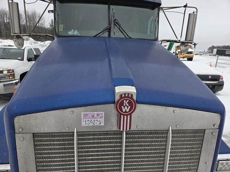 2007-kenworth-t800-image-13
