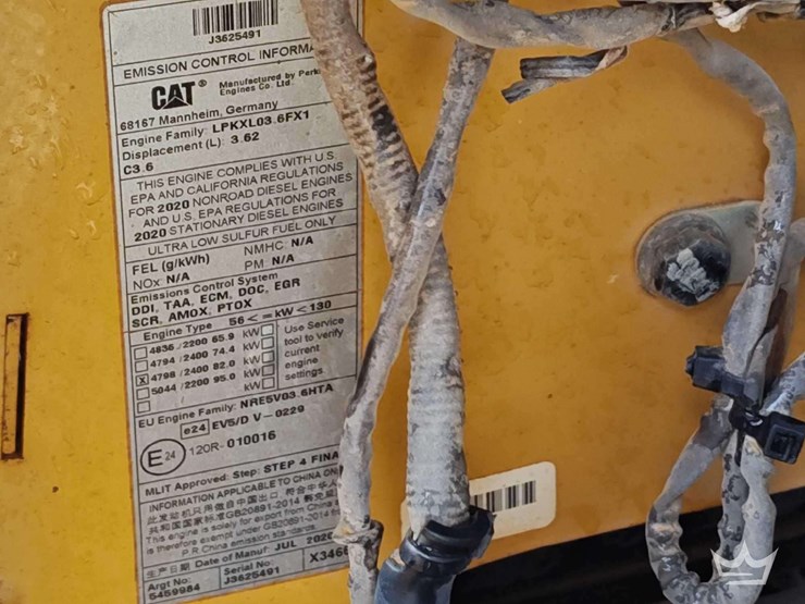 2020-caterpillar-d1-image-7