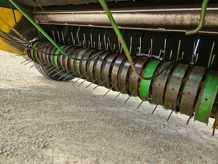 john-deere-530-image-15