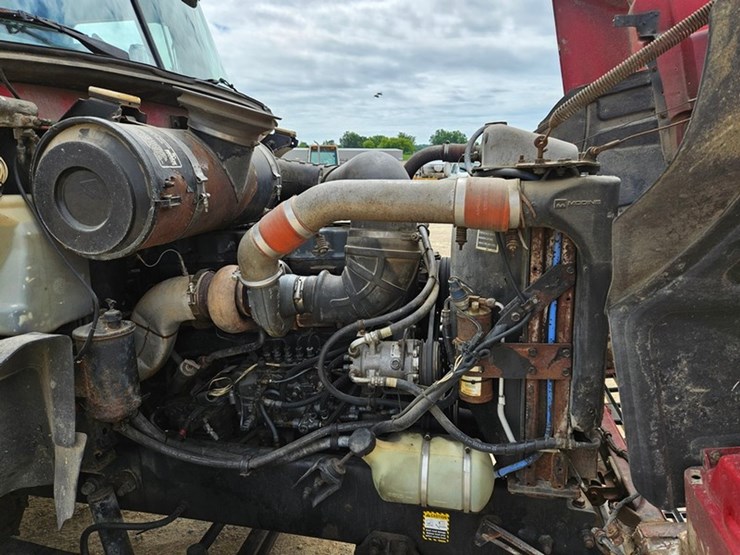 1993-mack-ch613-image-11