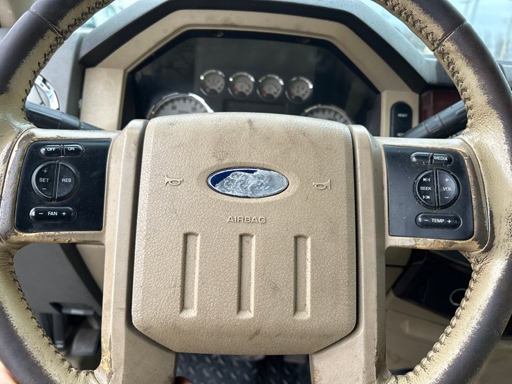 2008-ford-f350-image-47
