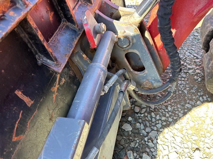 2019-takeuchi-tl10v2-image-17