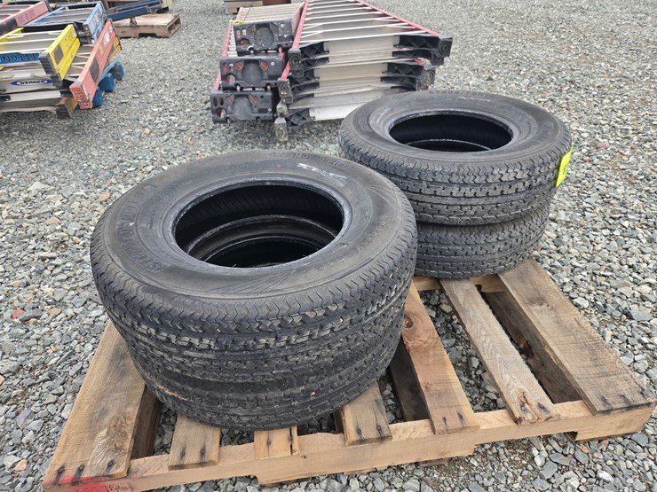 #6301-•-(4)-sterling-sport-st-trailer-radial-205/75r14-tires-image-4