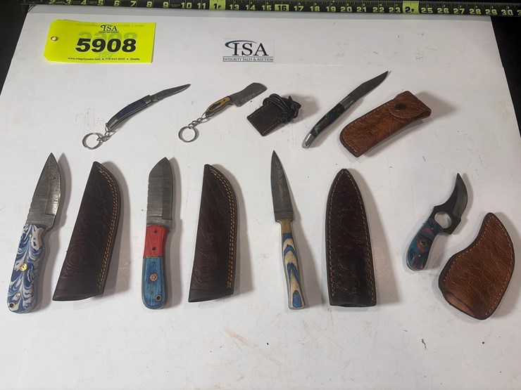 #5908-•-(7)-unused-knives-image-1
