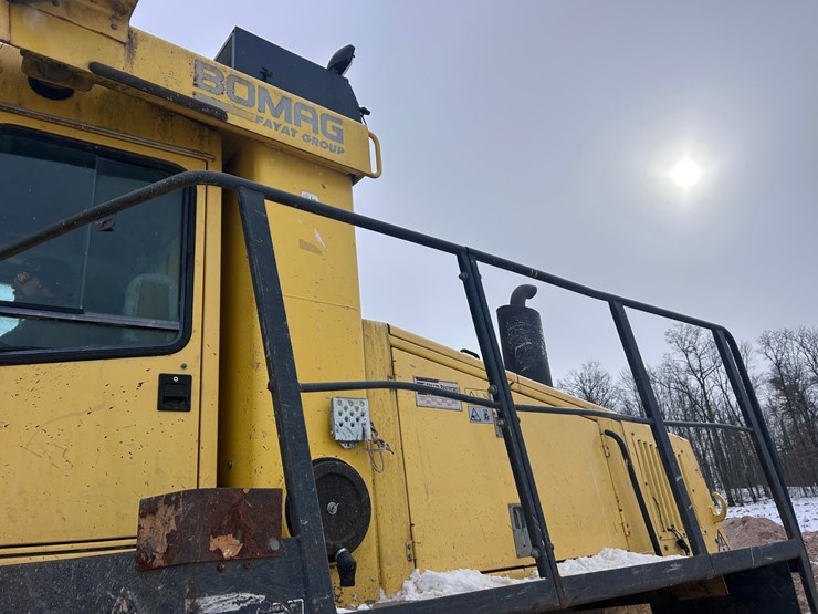 #1459-•-2012-bomag-bc572-compactor-image-13