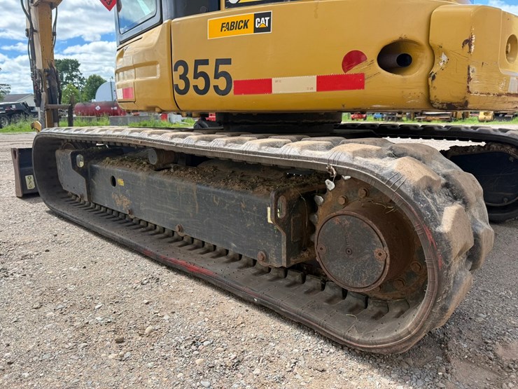 caterpillar-305.5e2-image-65