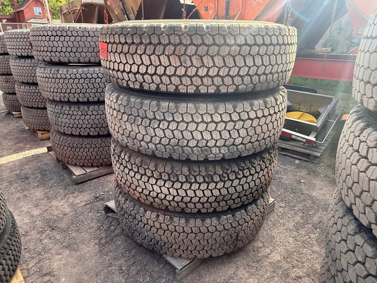 #1329-•-bridgestone-tires-with-rims-image-4
