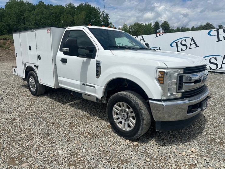 2019-ford-f350-xlt-image-7