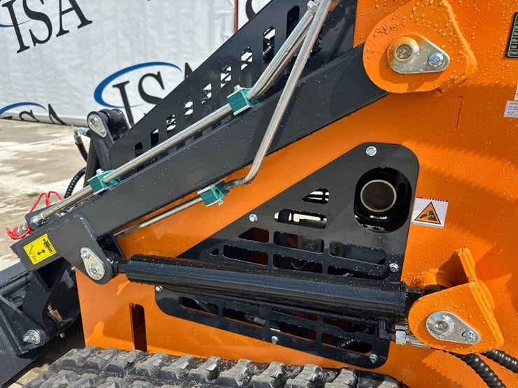 #5042-•-arteer-qb-480-mini-skid-steer-image-15