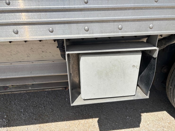 2019-timpte-super-hopper-image-40