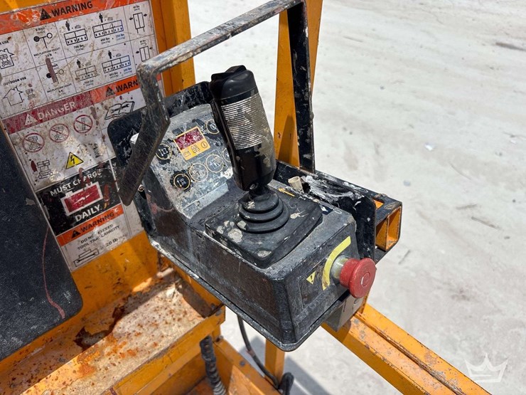 2020-hy-brid-lifts-ps-1430-14ft-scissor-lift-image-13