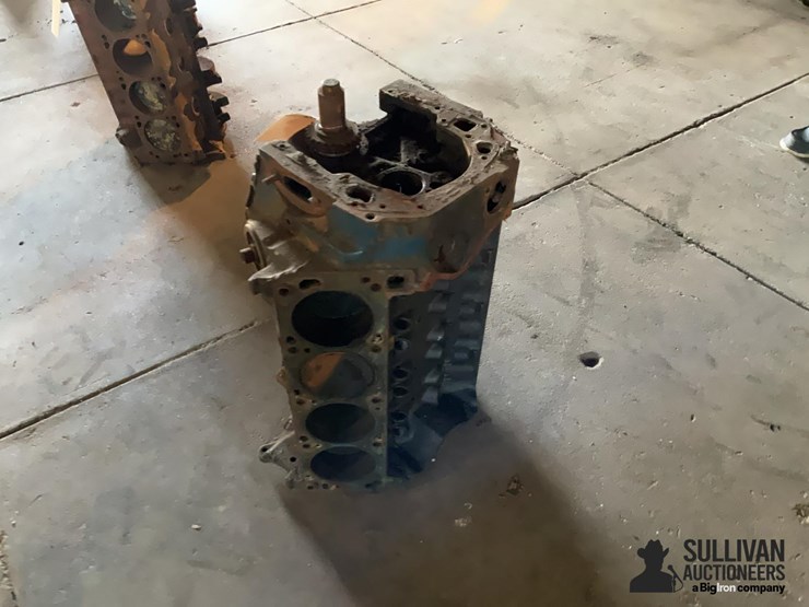 1972-ford-351-cleveland-2-bolt-main-standard-bore-short-block-image-7