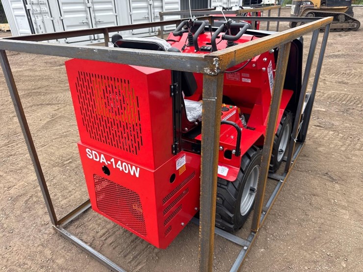 new-agt-industrial-co-mini-skidloader-model-sda-140w-image-2