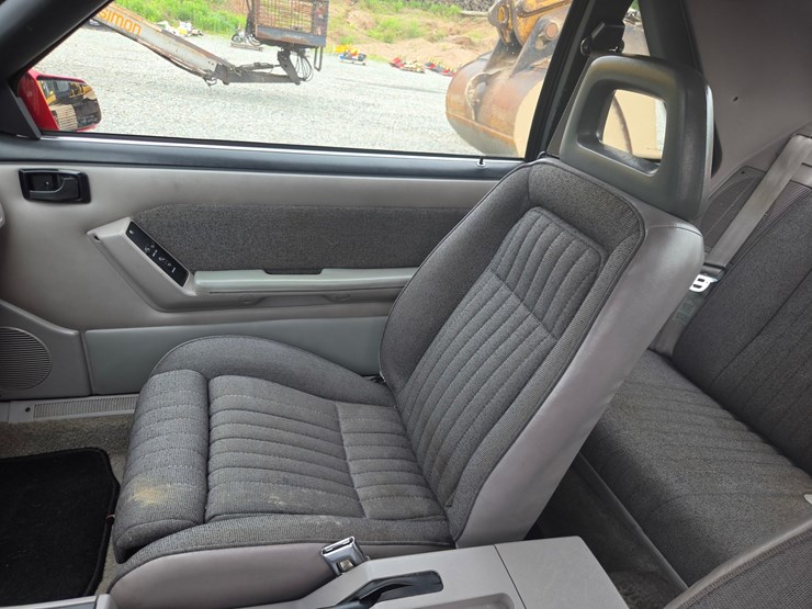 #60910-•-1990-ford-mustang-gt-image-46