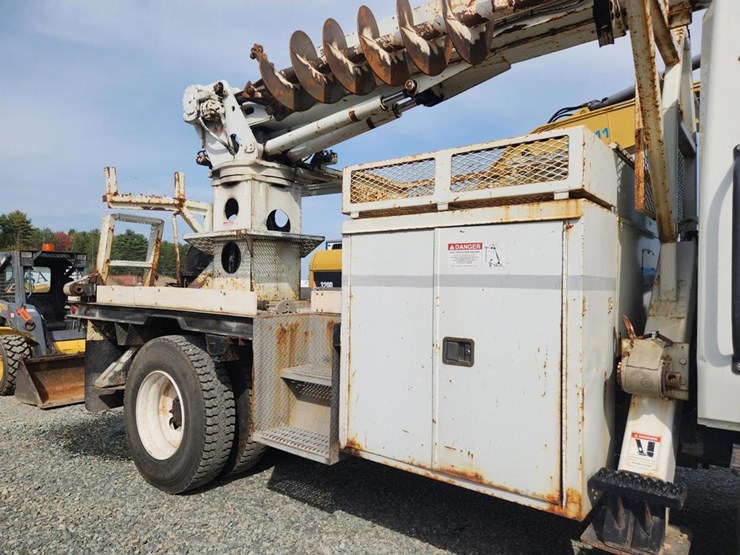 2003-international-durastar-4300-image-14