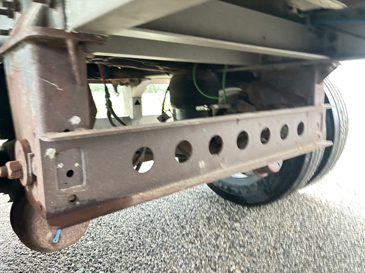 2017-eby-livestock-trailer-image-61