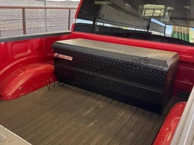 2019-ford-f150-image-10