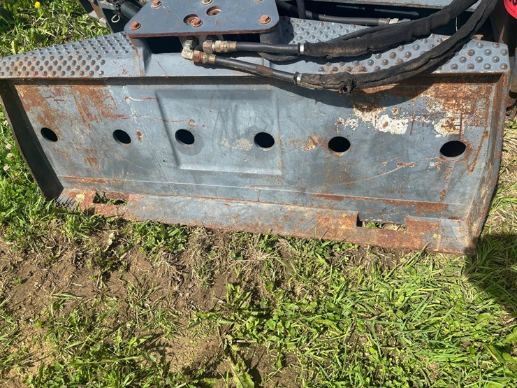 #2203-•-grousher-products-approx.-82"-skid-mounted-dozer-blade-image-16