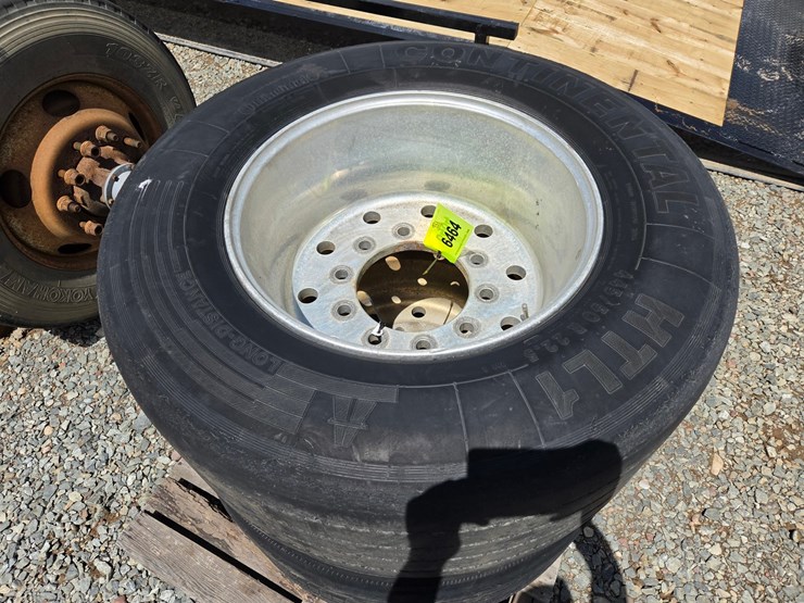 #6464-•-(2)-445/50r22.5-tires-w/-aluminum-rims-image-5