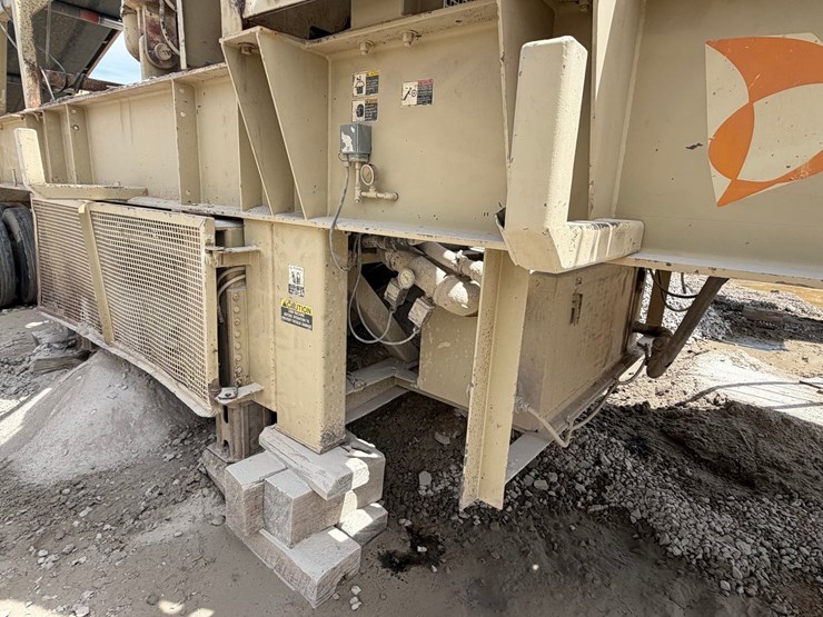 #1757-•-2005-mestco-hp4000-crusher-image-11