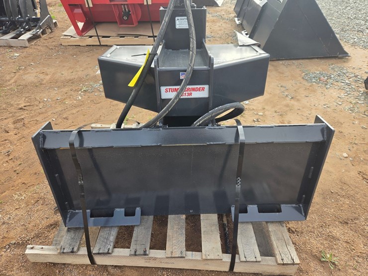 #6014-•-unused-stout-sg13r-skid-steer-stump-grinder-attachment-image-5