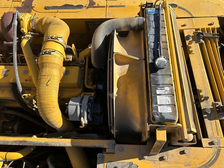 2000-deere-200-lc-image-55