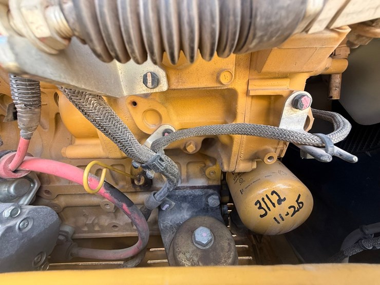 caterpillar-305.5e2-image-48