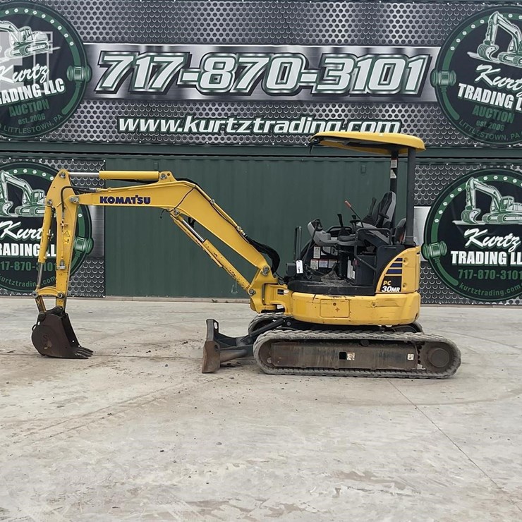2020 KOMATSU PC30MR-5