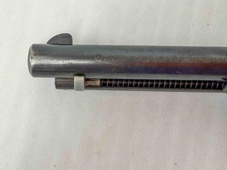 colt-revolver-image-7