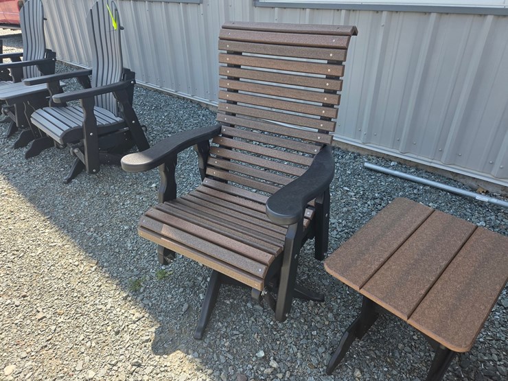 #5998-•-pair-of-outdoor-rollback-gliders-w/-table-image-5
