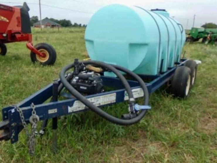 1000-gal-nurse-tank-with-motor/pump-image-1